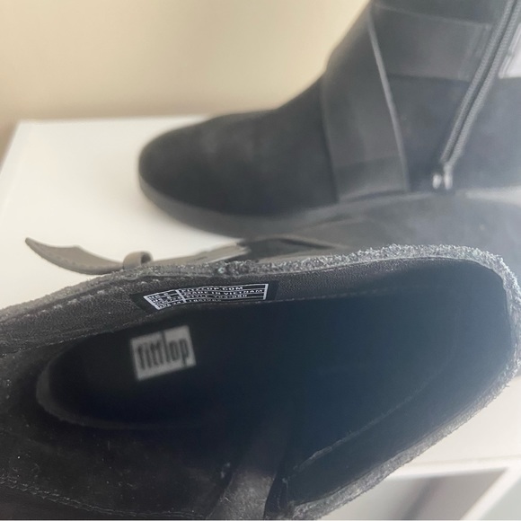 Fitflop Mona Suede Buckle Ankle Boot Women’s Size 8 Black - Picture 10 of 13